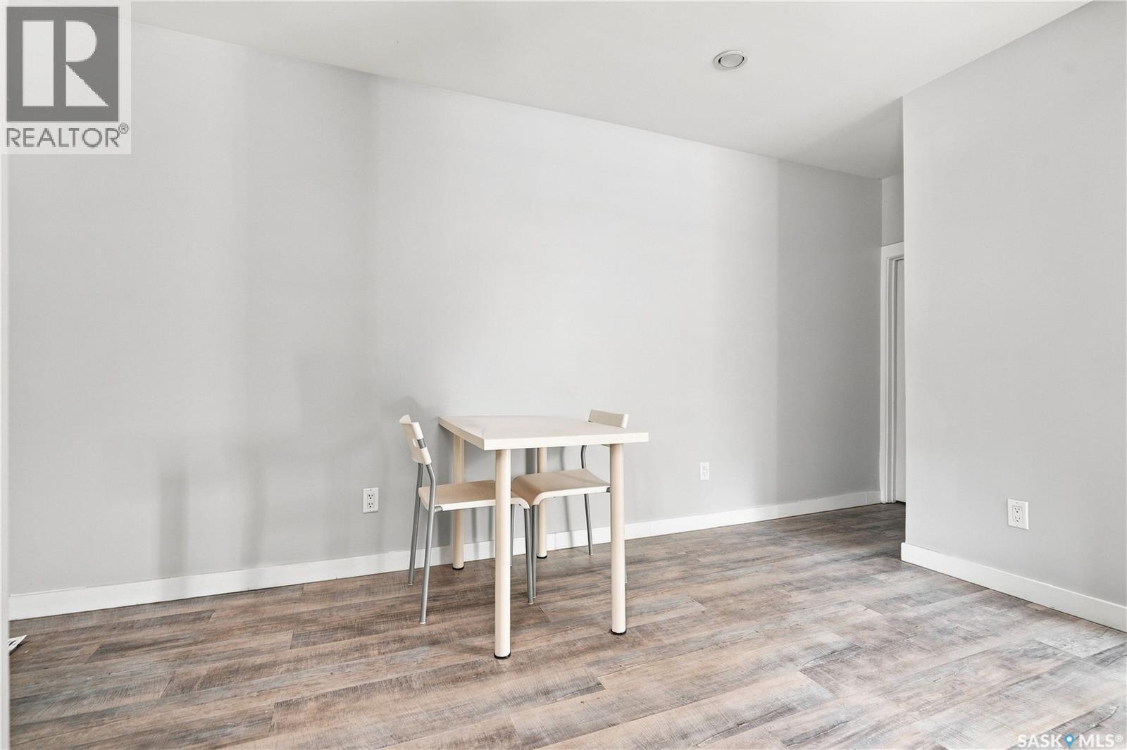 215 26th STREET W - 16