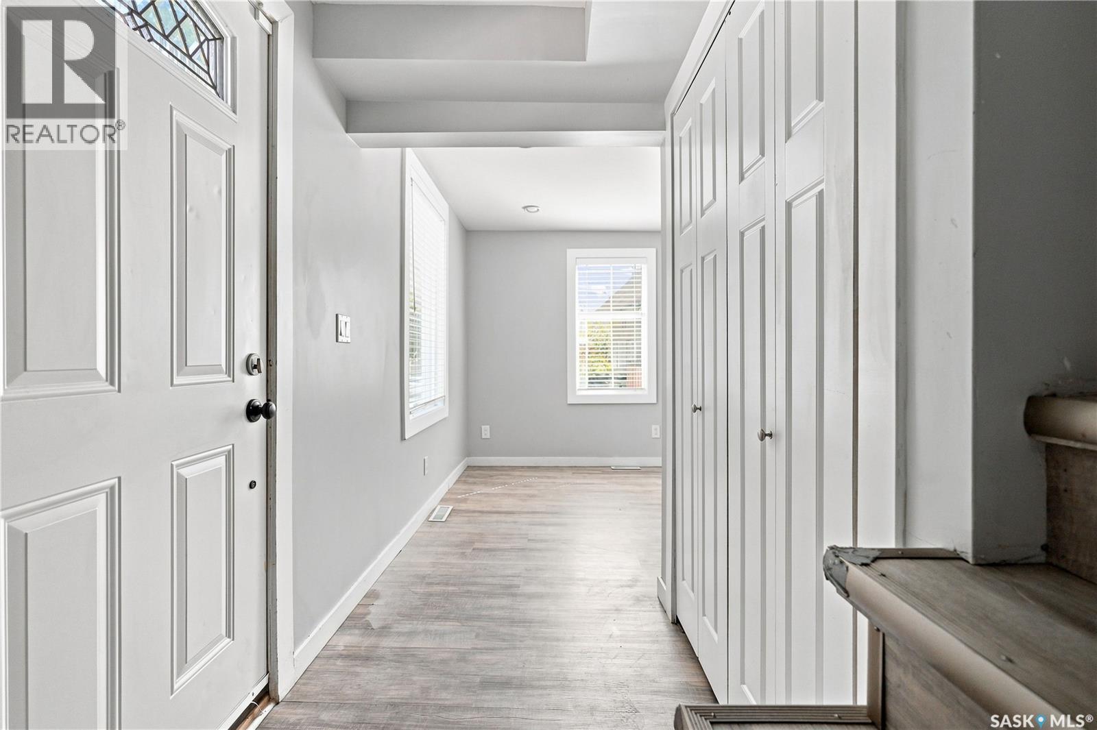 215 26th STREET W - 19