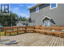 215 26th Street W, Saskatoon, SK S7L0C3 Photo 31