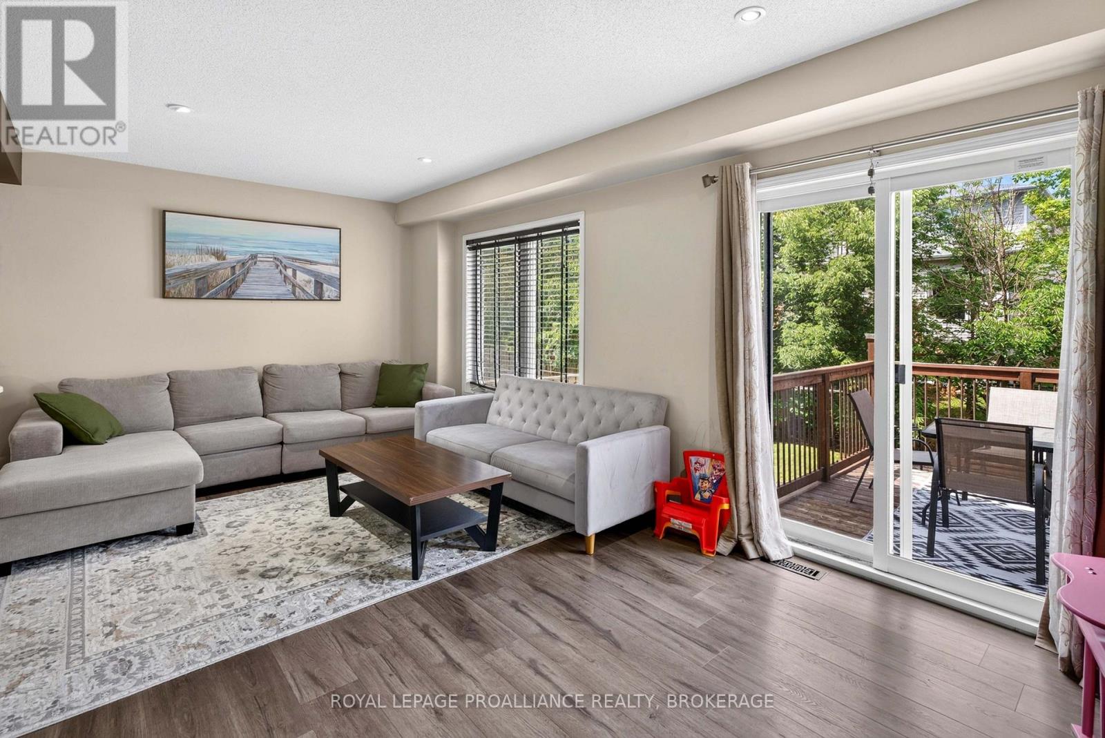 1571 CRIMSON CRESCENT - Image 15