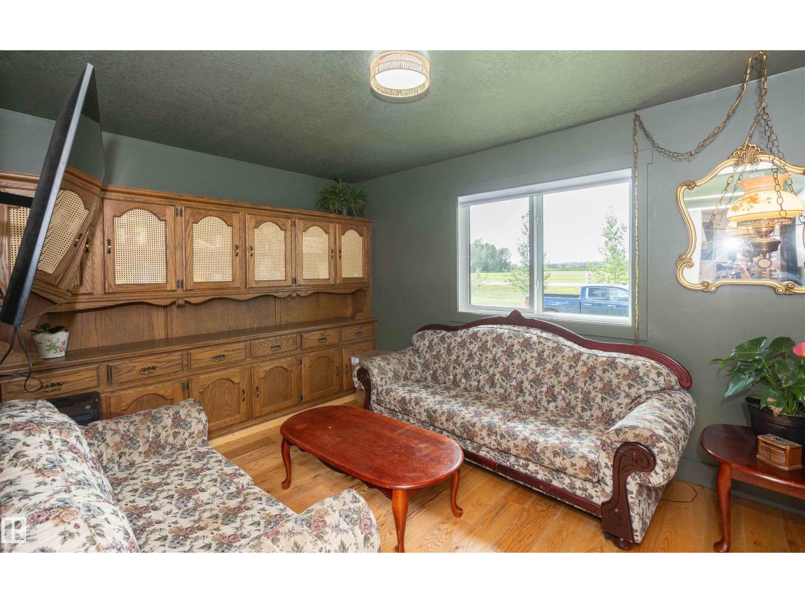 62503A HWY 769 - Image 36