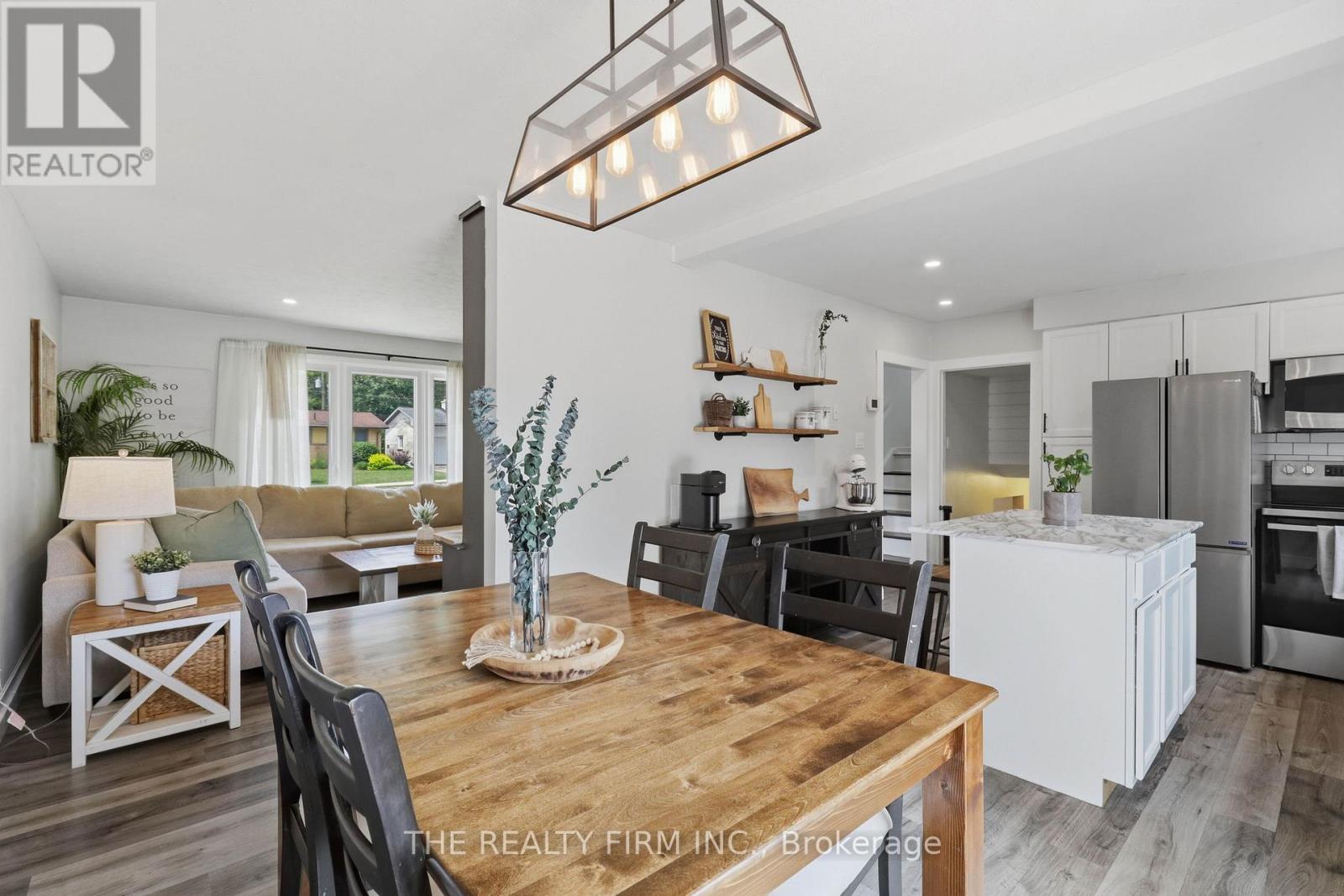 162 OAKWOOD DRIVE - 7