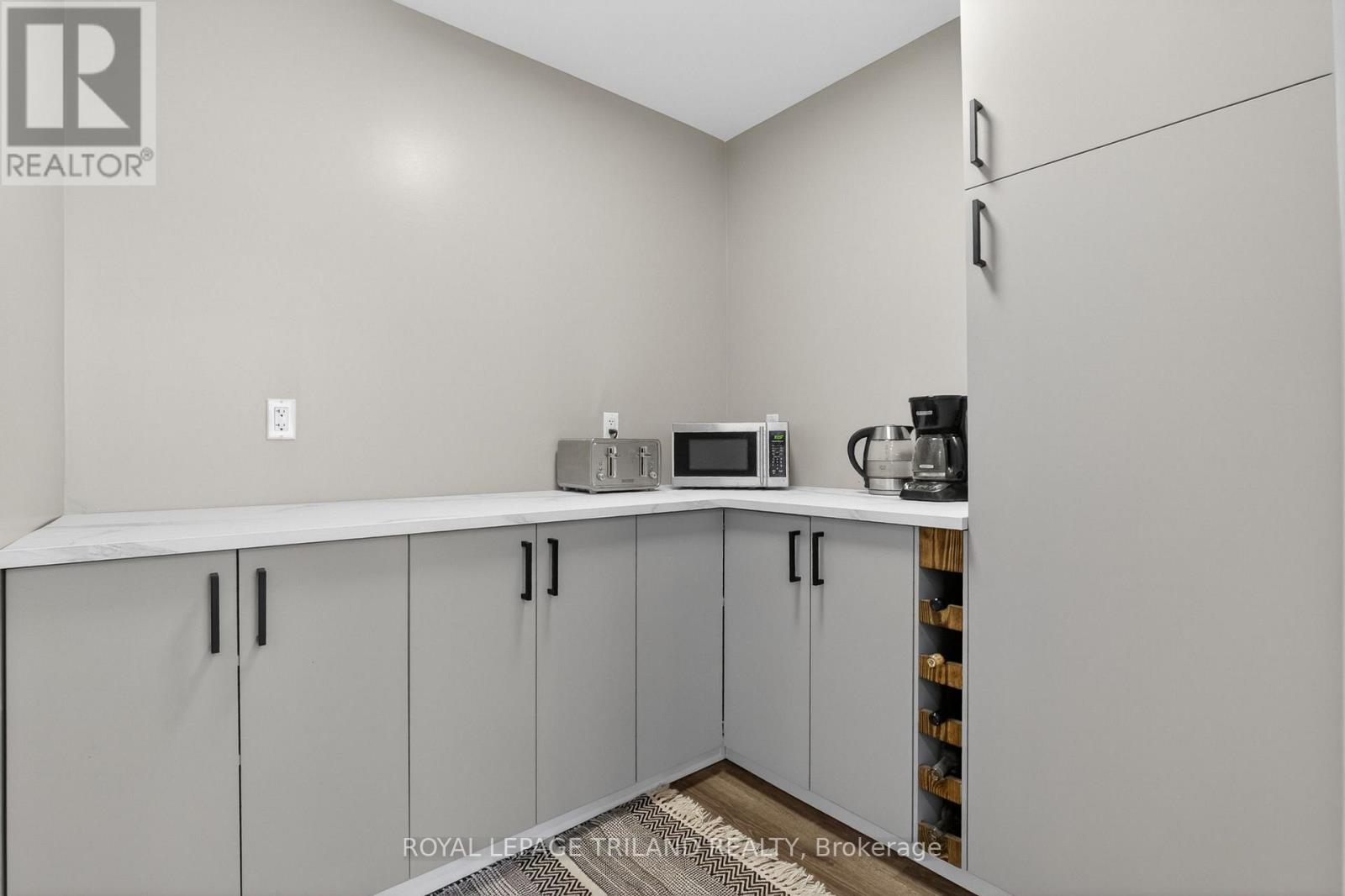 73.5 HUGHES STREET - 17