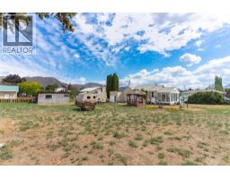 2288 Tranquille Road, Kamloops, BC V2B3N4 Photo 11