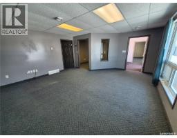 24 12th Street Ne, Weyburn, SK S4H1K2 Photo 15
