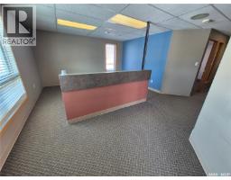 24 12th Street Ne, Weyburn, SK S4H1K2 Photo 35