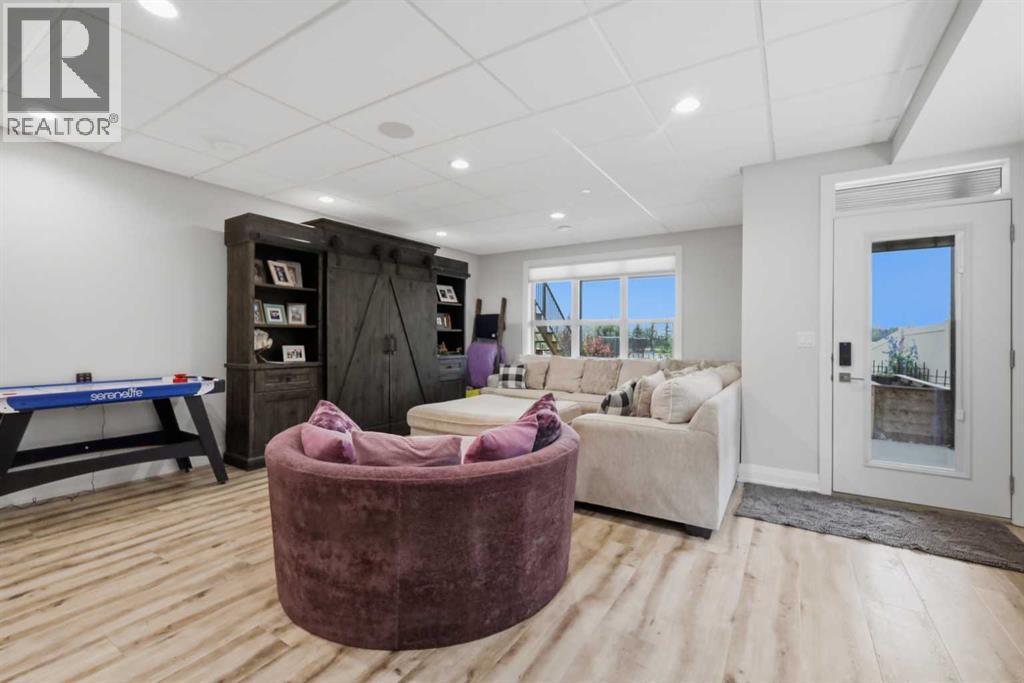 1 Meadow Close, Lacombe