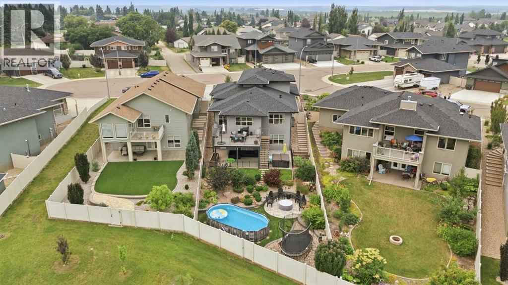 1 Meadow Close - 38