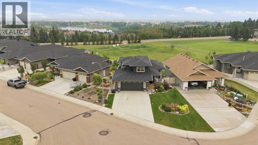 1 Meadow Close, Lacombe