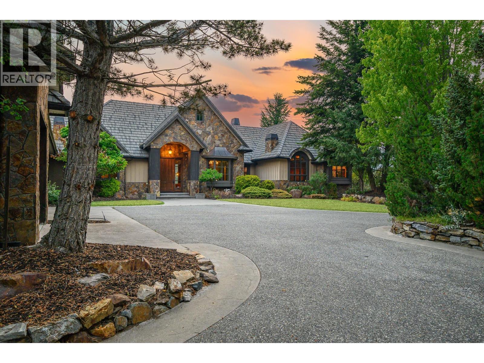3006 Coachwood Crescent - 8