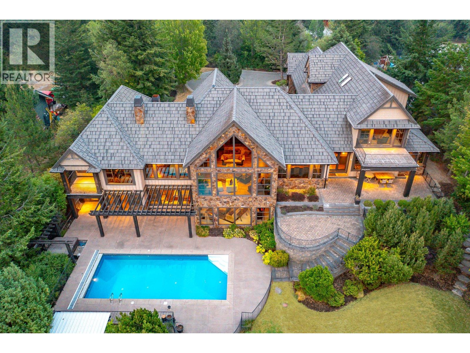 3006 Coachwood Crescent - 90