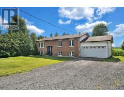 2584 STAGECOACH ROAD — photo 2