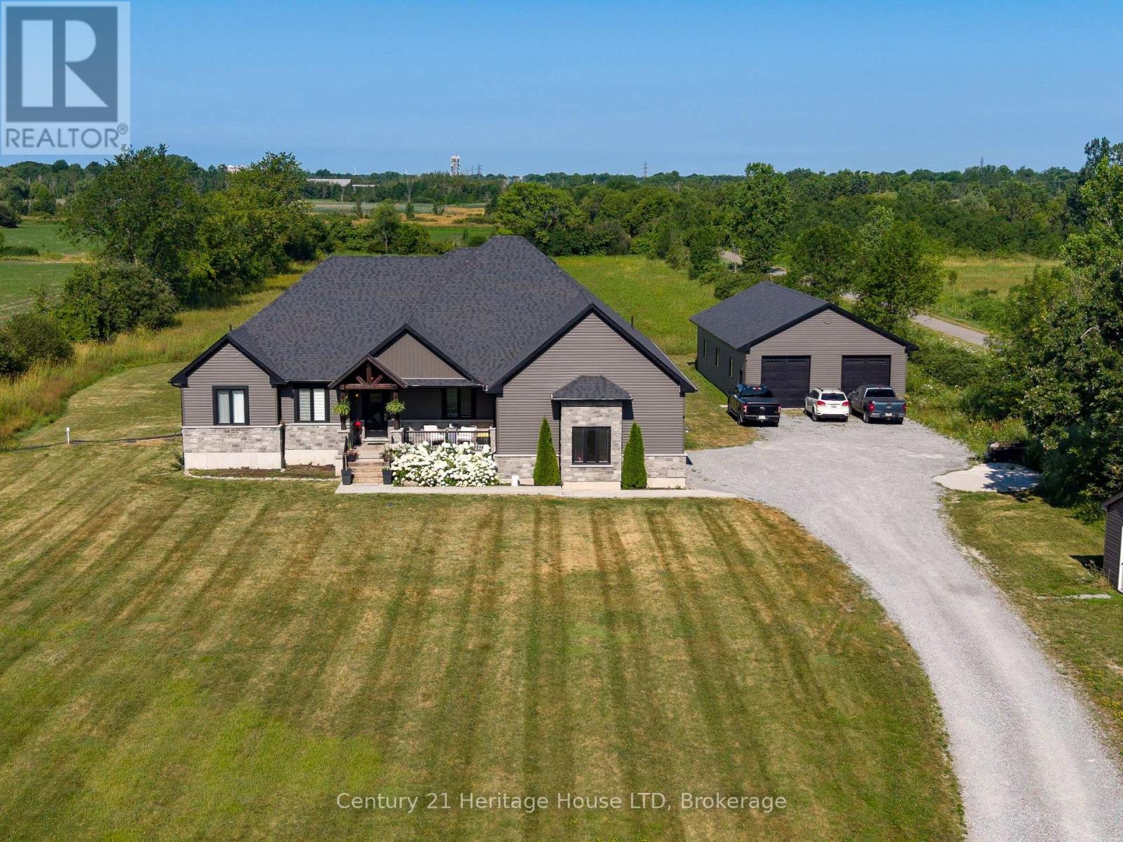 856 LORRAINE ROAD
