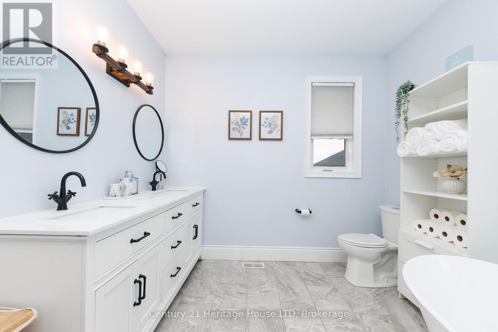 856 LORRAINE ROAD - Image 20