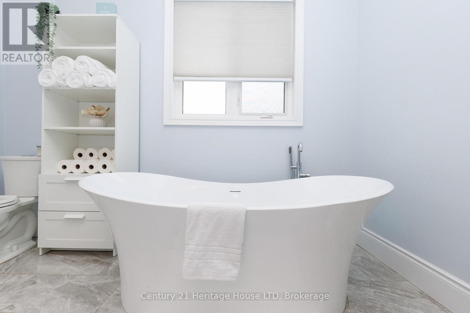 856 LORRAINE ROAD - Image 22