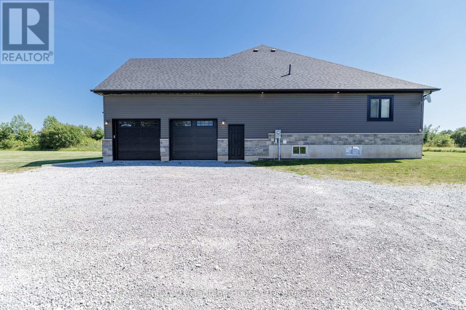 856 LORRAINE ROAD - Image 45