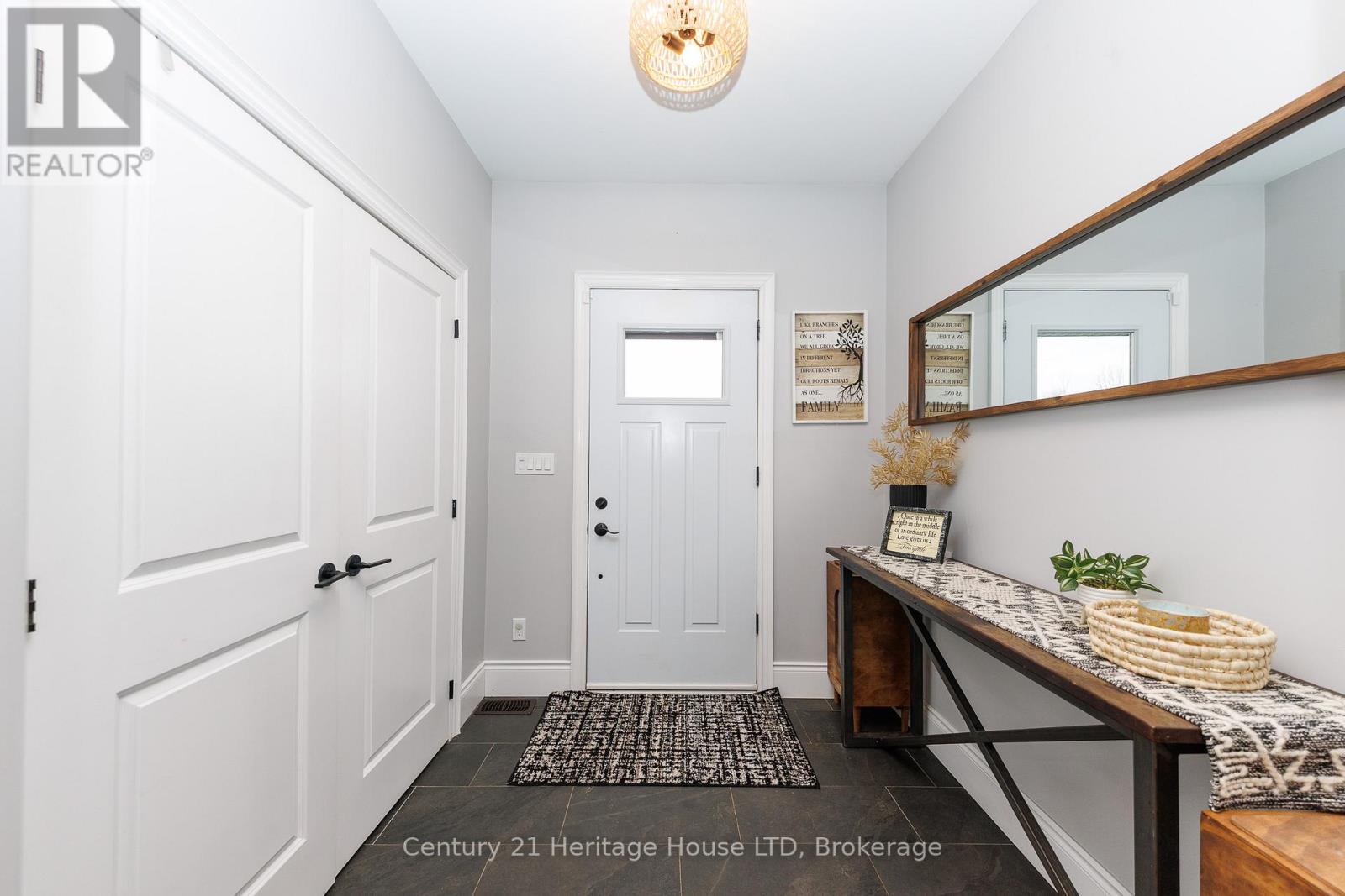 856 LORRAINE ROAD - Image 6