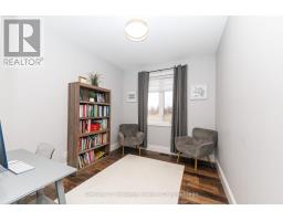 Bedroom 2 - 856 Lorraine Road, Port Colborne, ON L3K5V5 Photo 17
