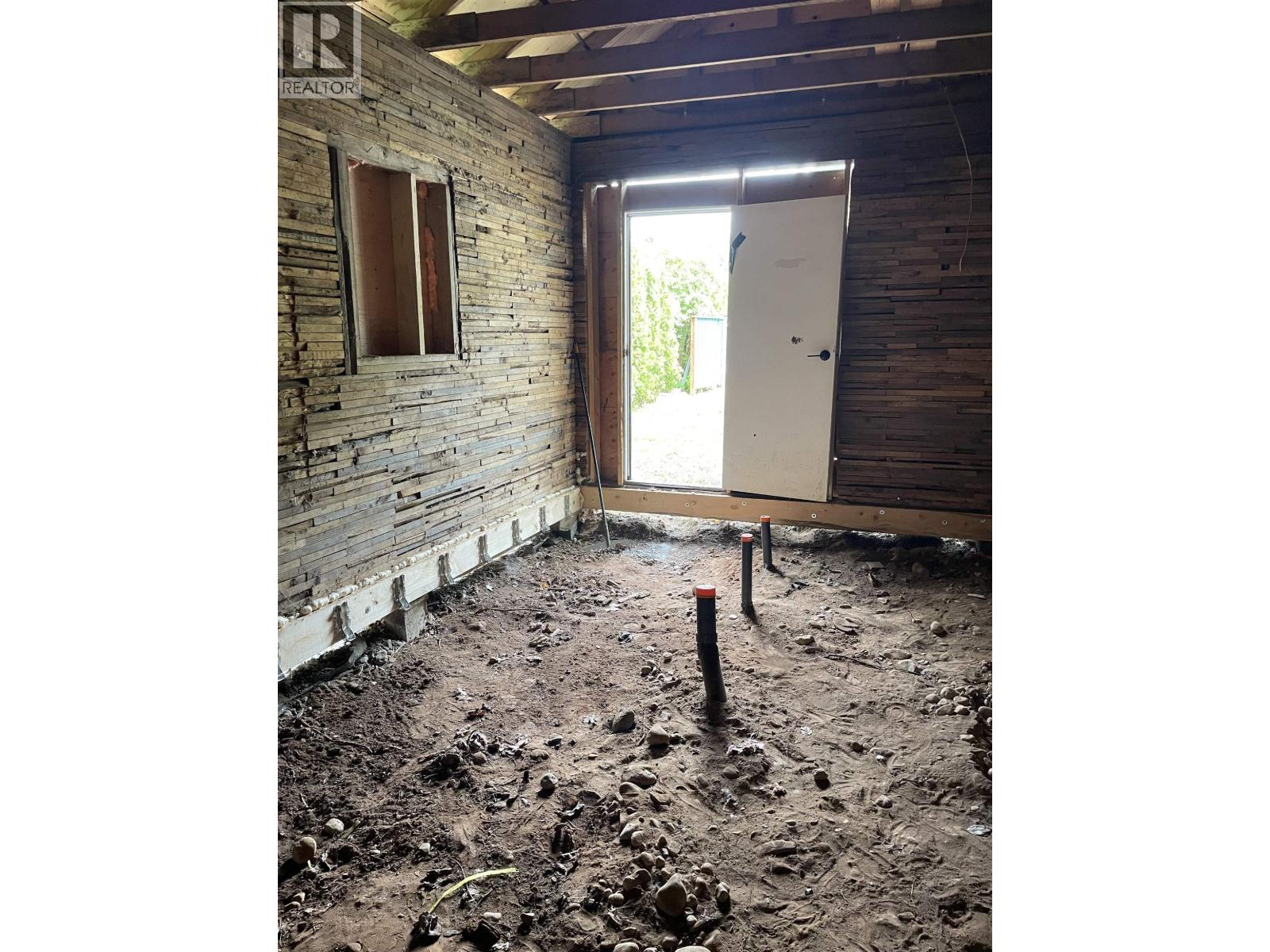 3957 SIMPSON CRESCENT - Image 7