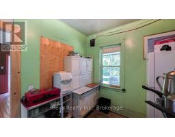 Bedroom 3 - 3332 Matawatchan Road, Greater Madawaska, ON K0J2R0 Photo 6