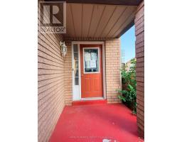 Family room - 102 Misty Hills Trail, Toronto, ON M1X1T3 Photo 6