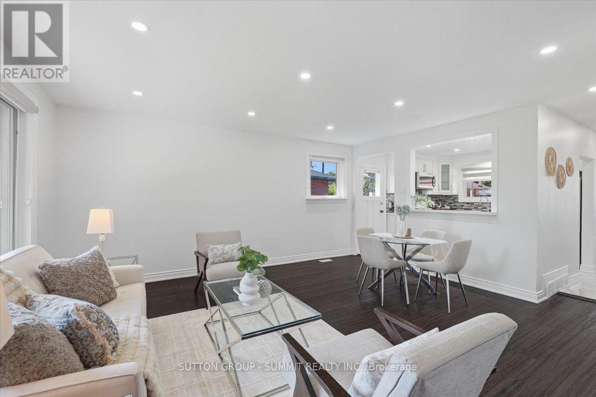 73 THORNBECK DRIVE - 13