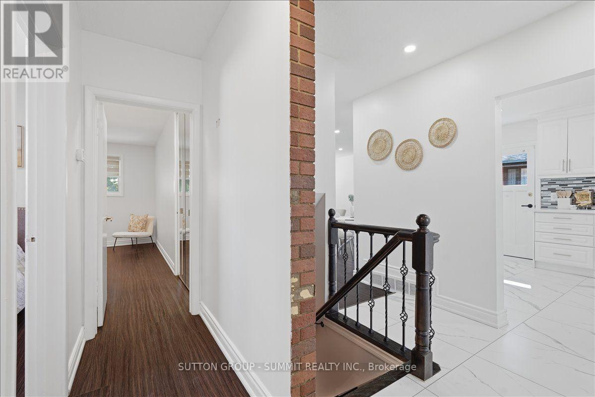 73 THORNBECK DRIVE - 15