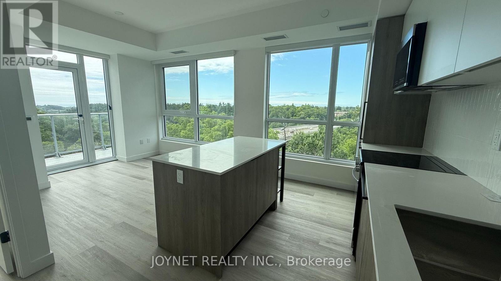 Photo of 1635 MILITARY Trail