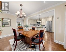 67 Barrington Avenue, Toronto, ON M4C4Y9 Photo 17