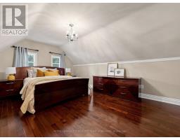 67 Barrington Avenue, Toronto, ON M4C4Y9 Photo 24