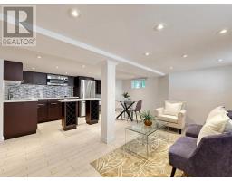 67 Barrington Avenue, Toronto, ON M4C4Y9 Photo 29