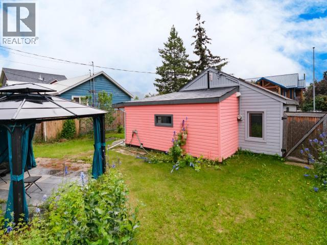 606 OGILVIE STREET - 26