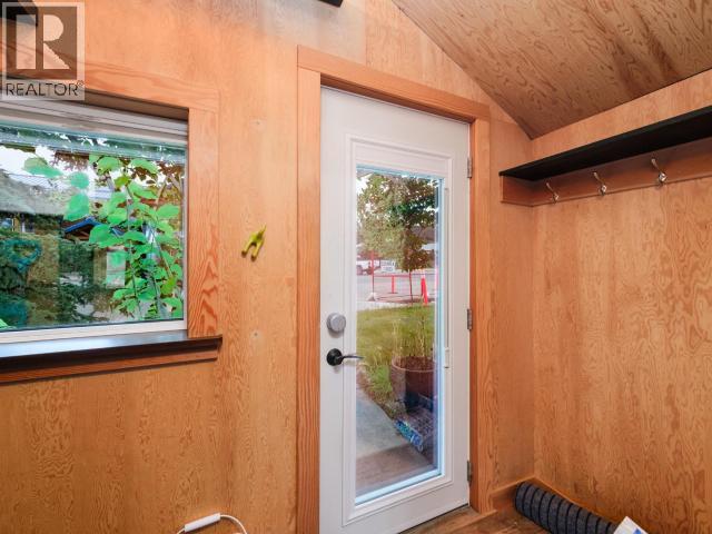 606 OGILVIE STREET - Image 3