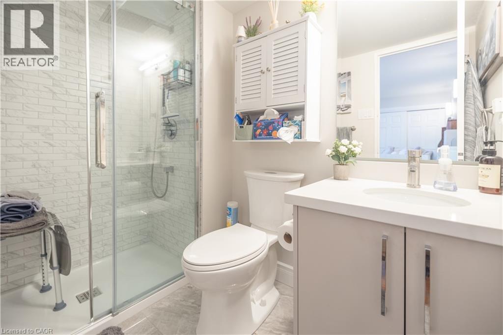 #601 265 WESTCOURT Place - 13