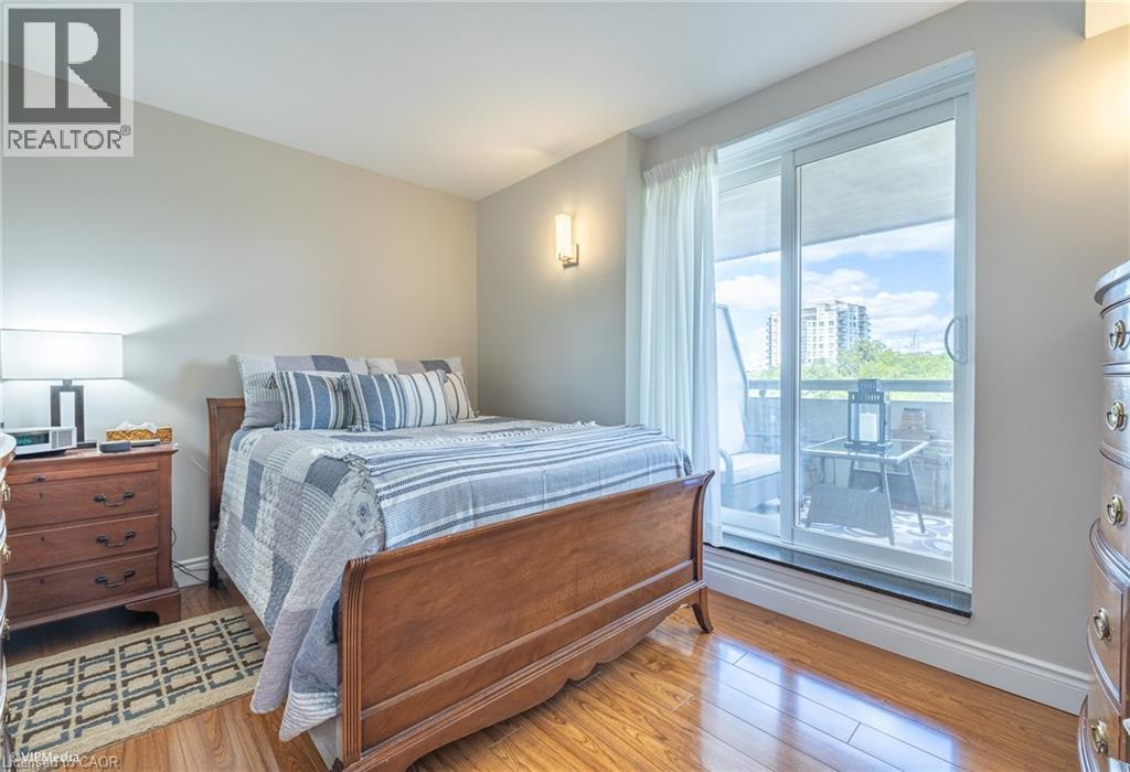 #601 265 WESTCOURT Place - 14