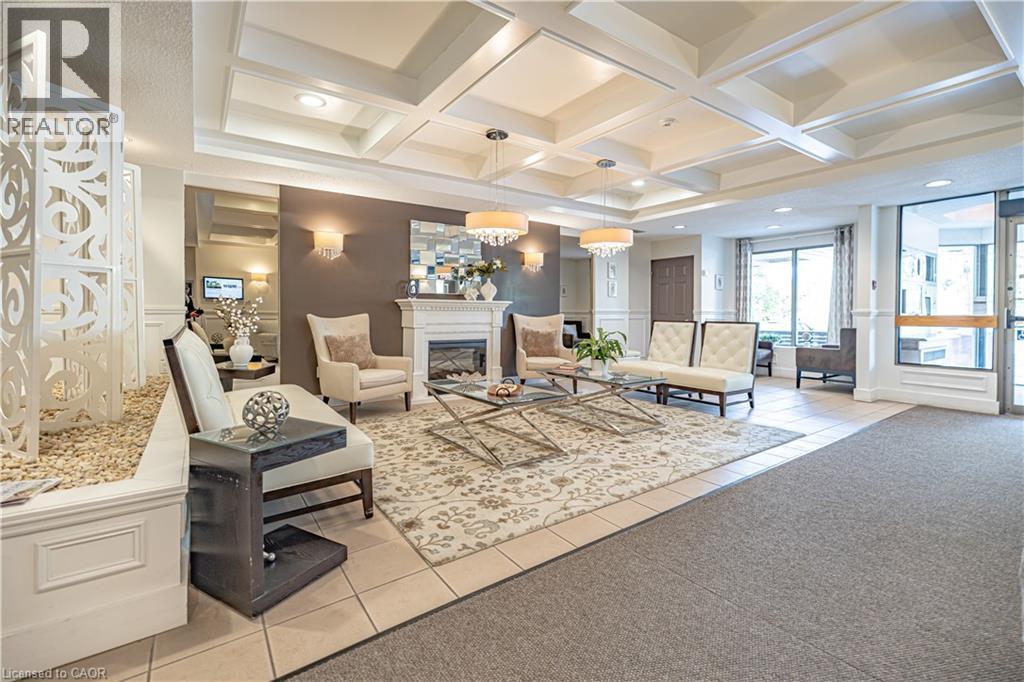 #601 265 WESTCOURT Place - 25