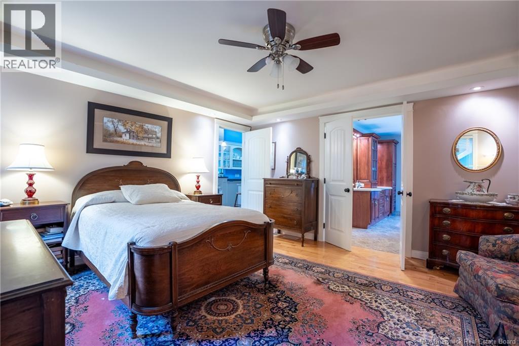 235 Summerhill Row - 19