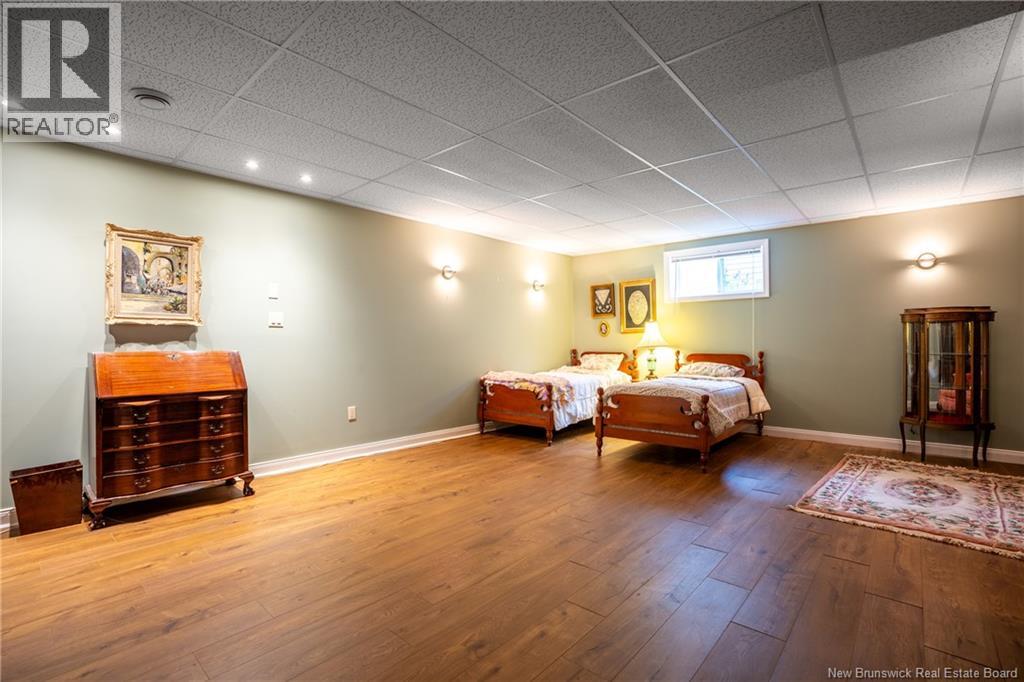 235 Summerhill Row - 38