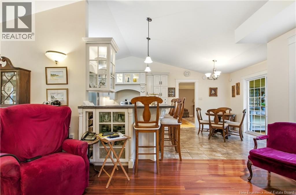 235 Summerhill Row - 16