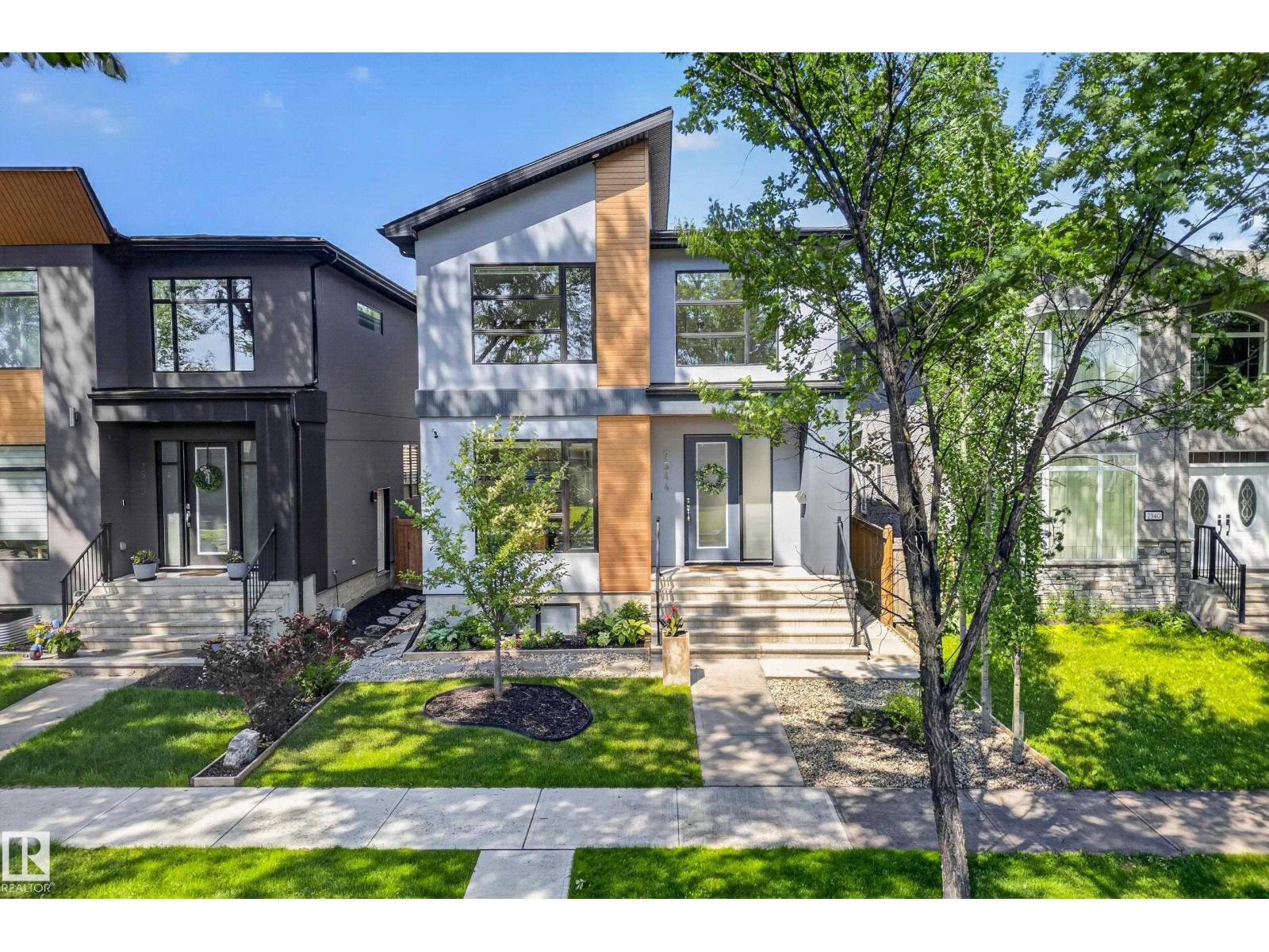 7544 78 AV NW - 1