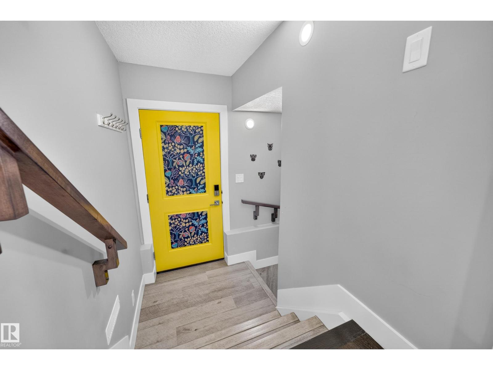 7544 78 AV NW - 27