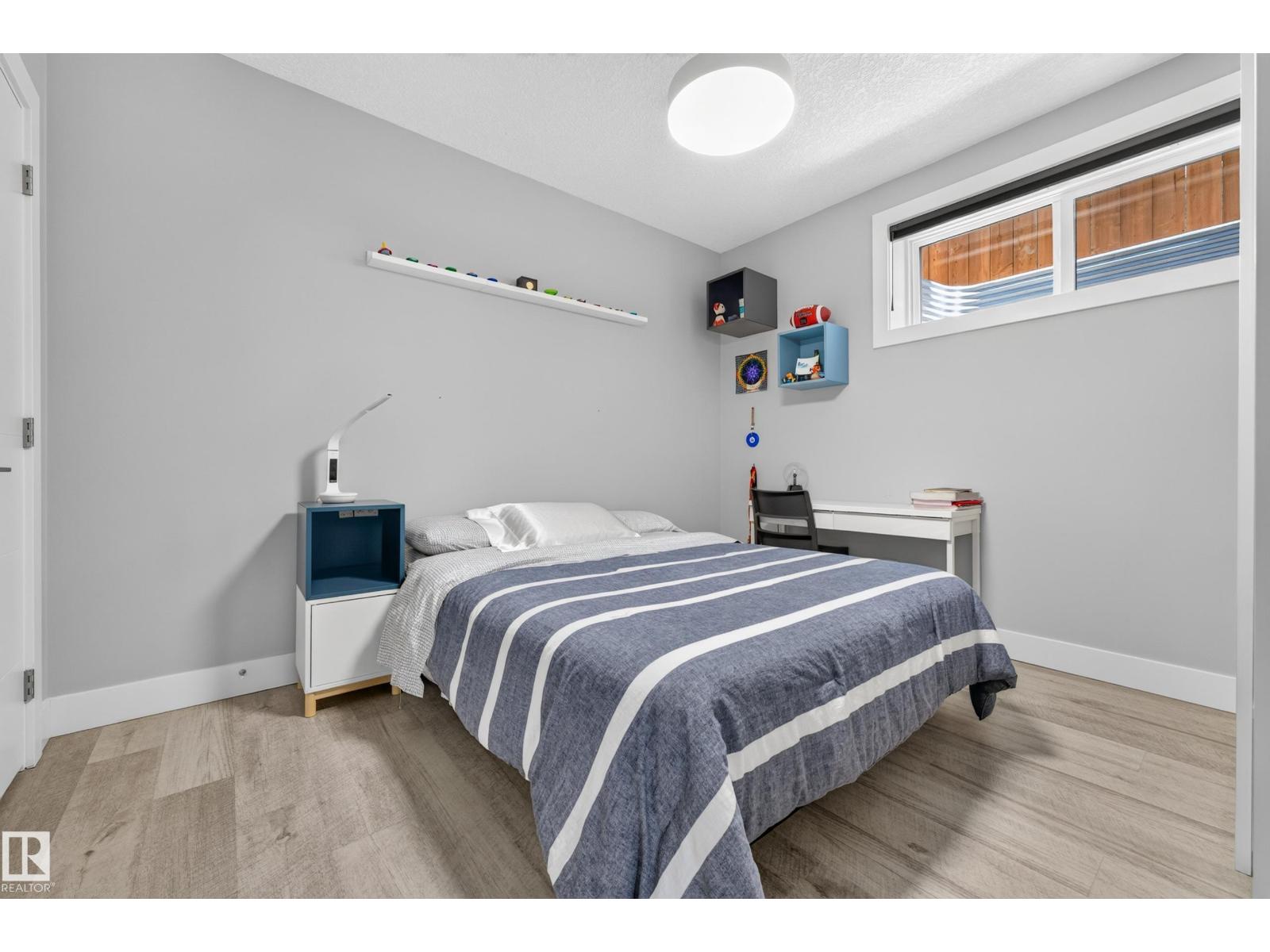 7544 78 AV NW - 50