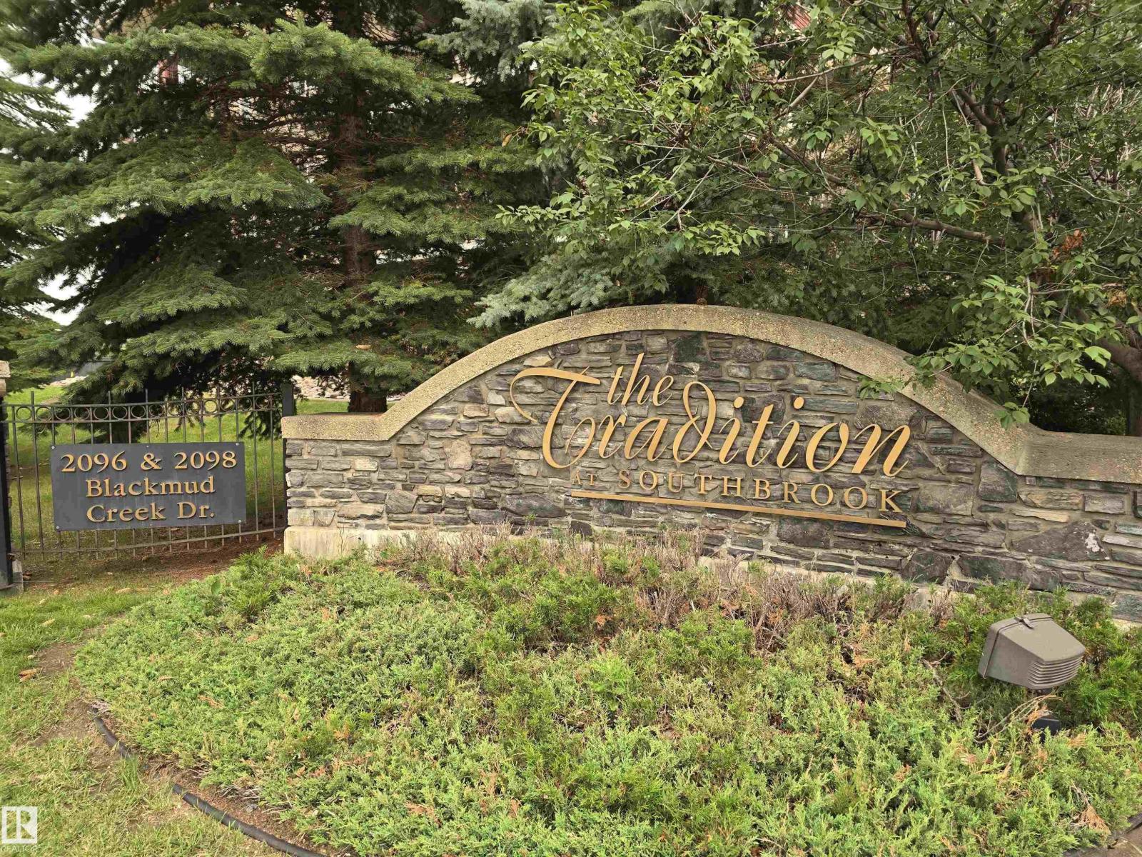 #337 2096 BLACKMUD CREEK DR SW, Blackmud Creek, Edmonton photo 1