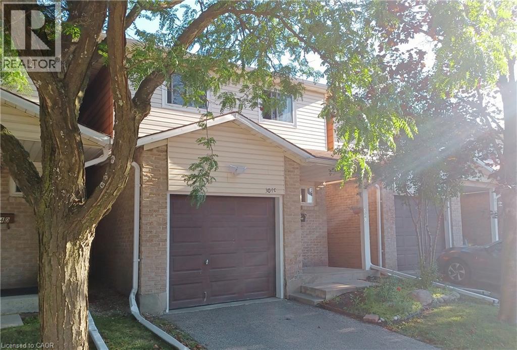 #C 304 BLUEVALE Street N - 1