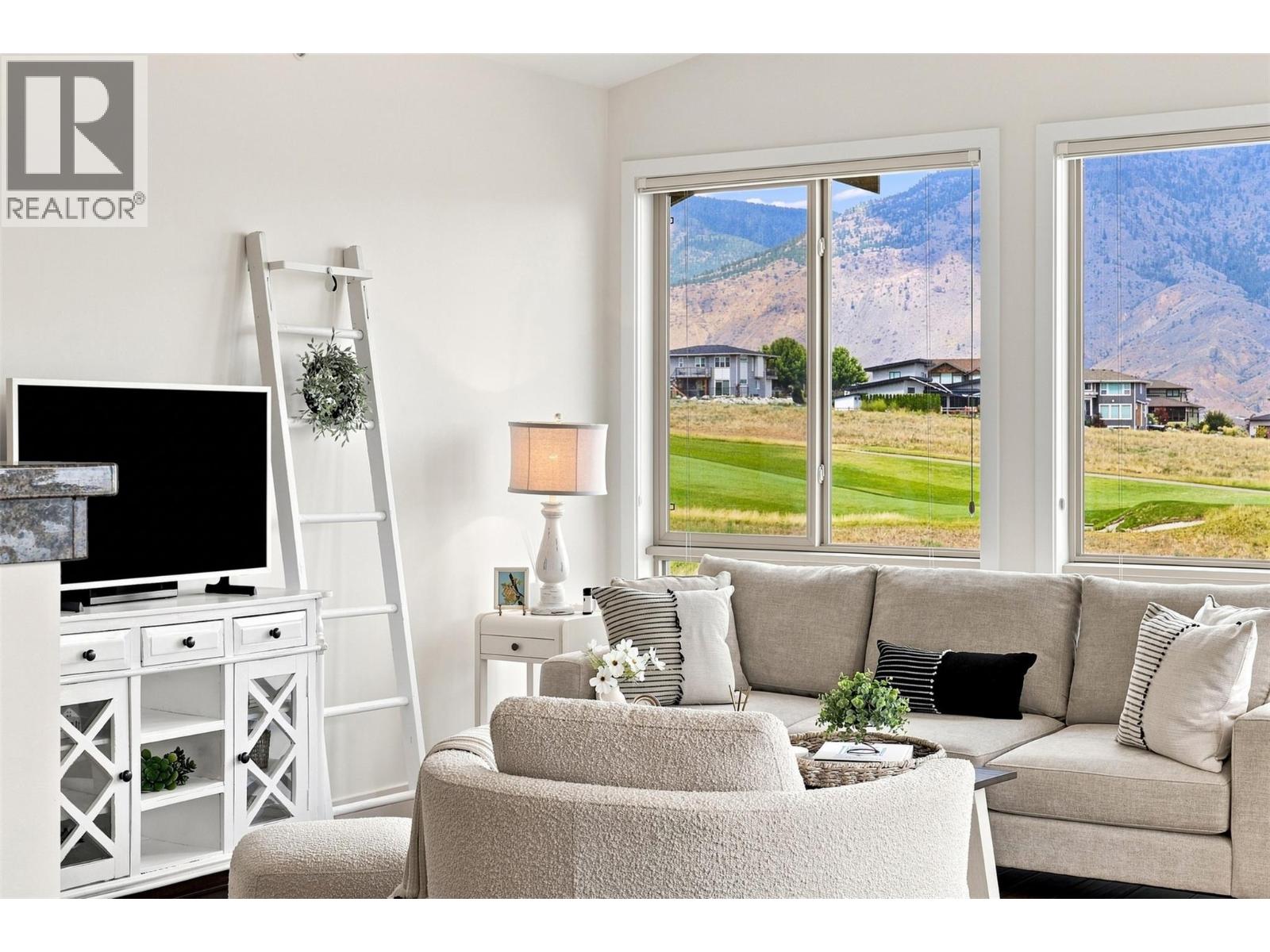 #88 130 COLEBROOK Road - Image 16
