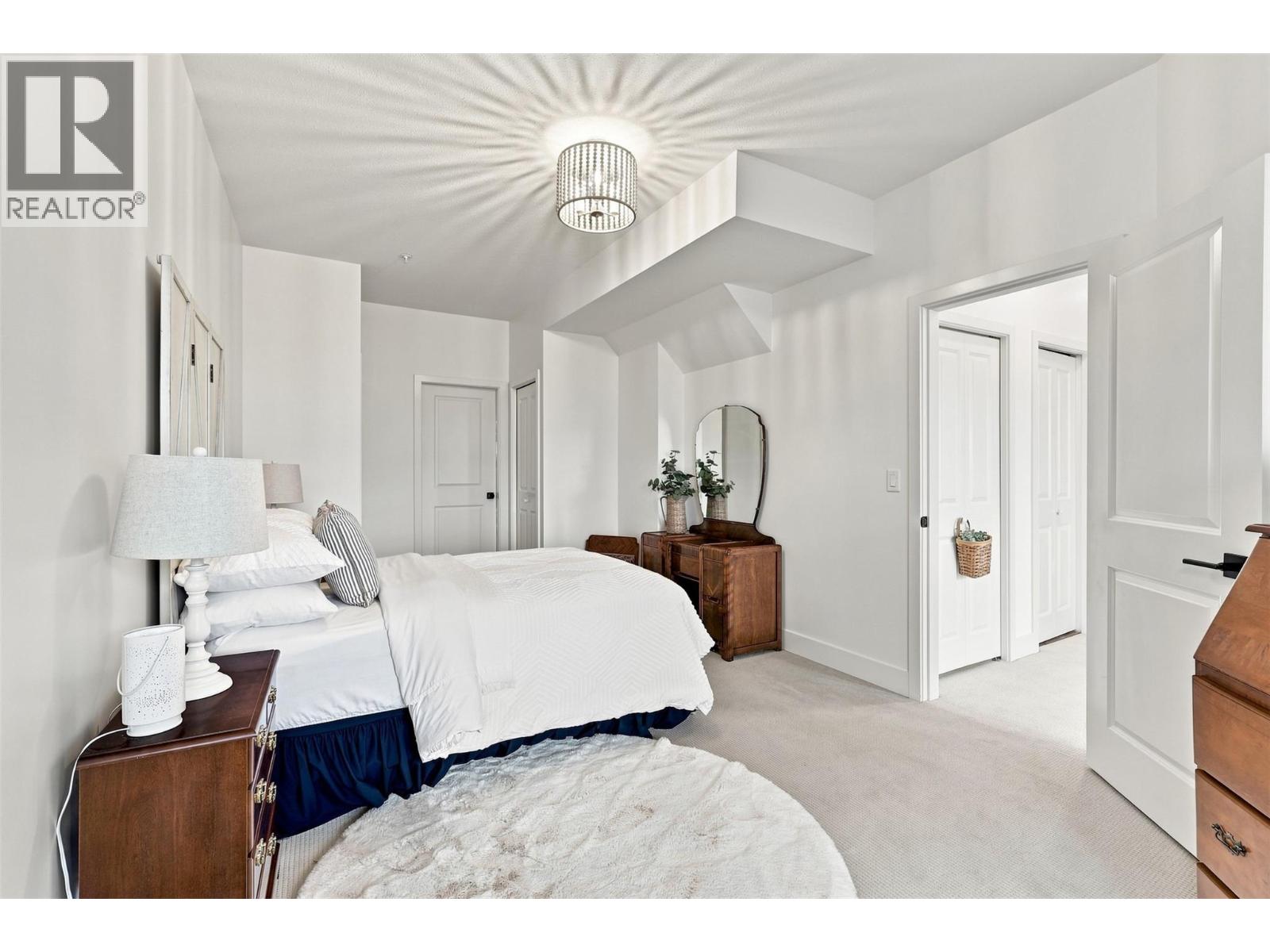 #88 130 COLEBROOK Road - Image 45