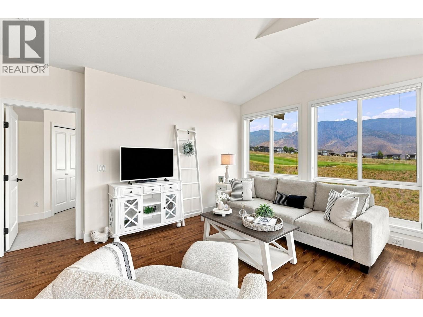 #88 130 COLEBROOK Road - Image 15