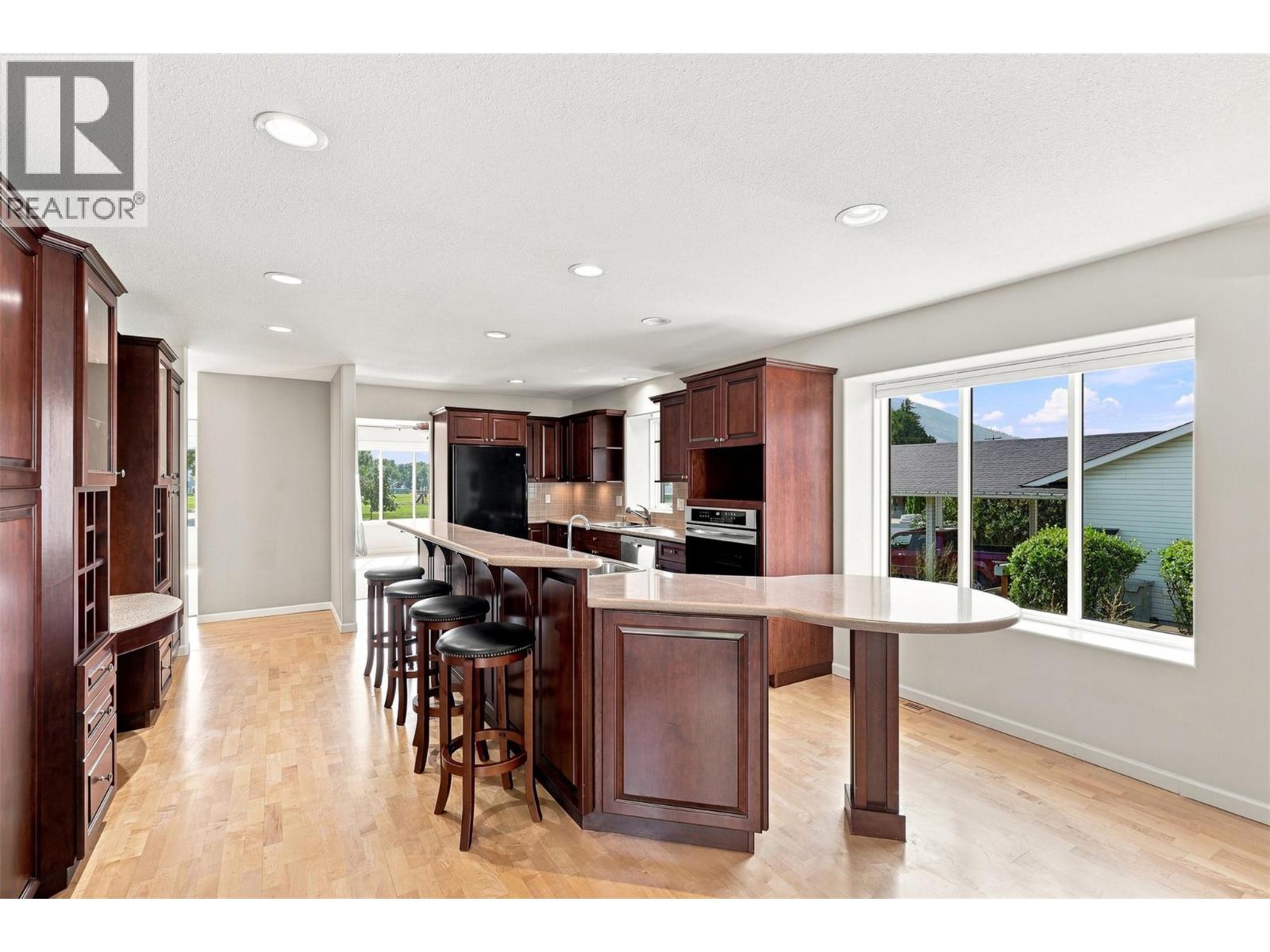 1060 PINE SPRINGS Road - 16