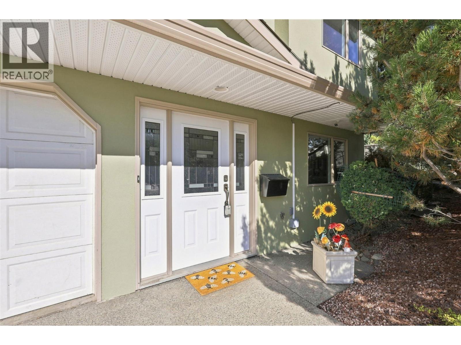 1060 PINE SPRINGS Road - Image 3