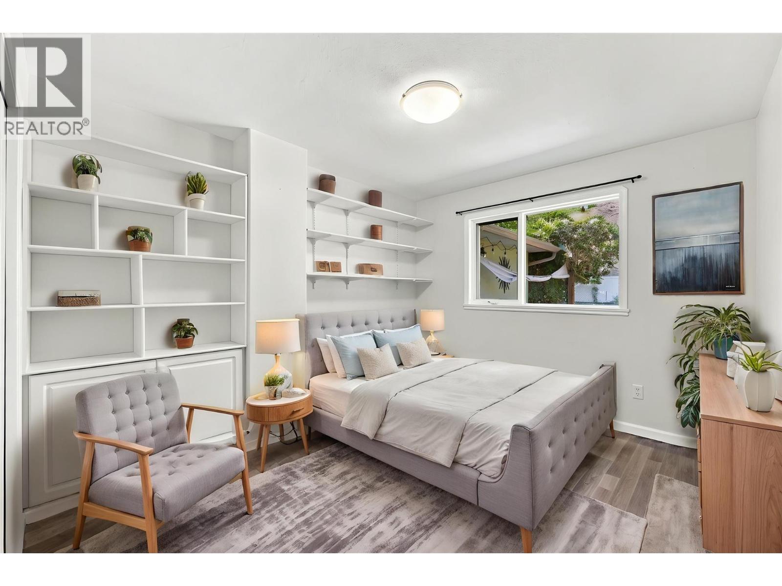 1060 PINE SPRINGS Road - 47